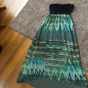 Strapless dress